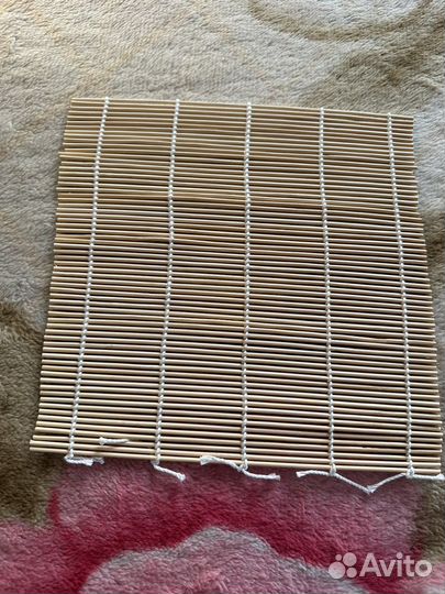 Коврик для скручивания роллов (макиса)