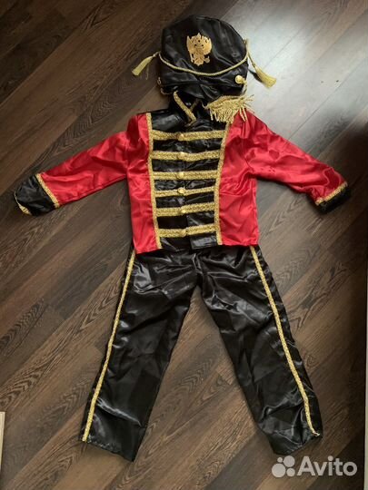 Карнавальный костюм гусар