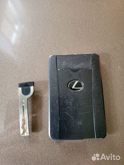 Смарт карта-ключ на Lexus
