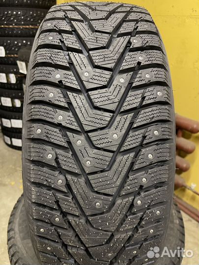 Hankook Winter I'Pike RS2 W429 245/40 R18 97T