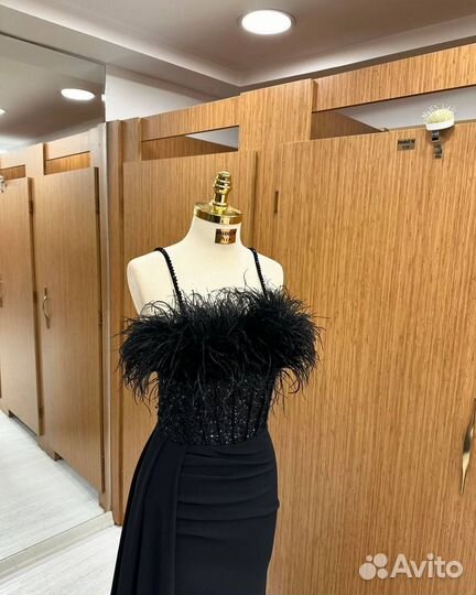 Свадебное платье с вечерним стилем