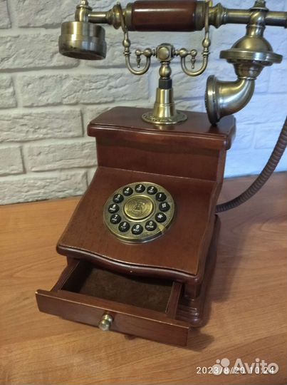 Телефон рабочий