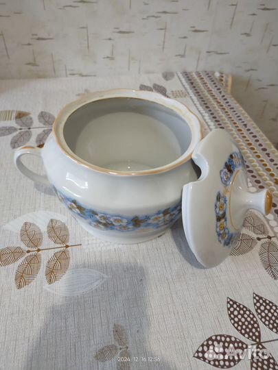 Небольшой сервиз