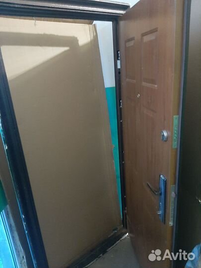 Дверь входная бу