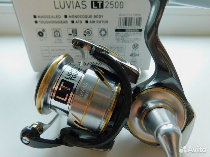 Daiwa 20 Luvias LT2500 (Made in Japan)