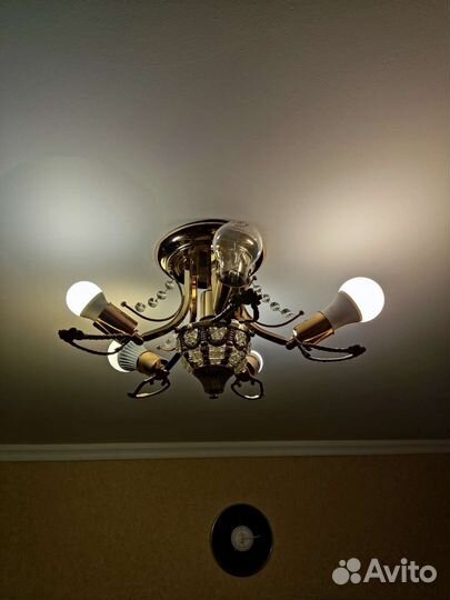 Люстра потолочная