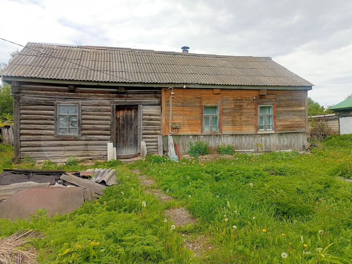 Дом 36,8 м² на участке 15 сот.