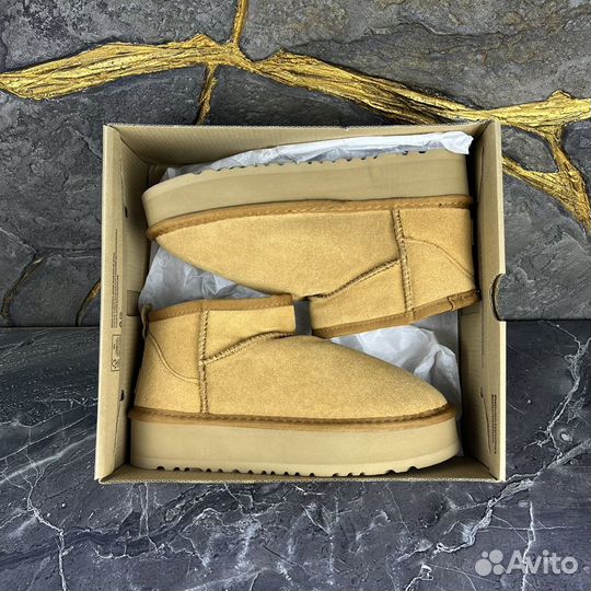 Ugg Classic Mini Platform