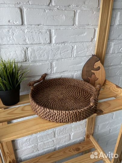 Поднос из эколозы