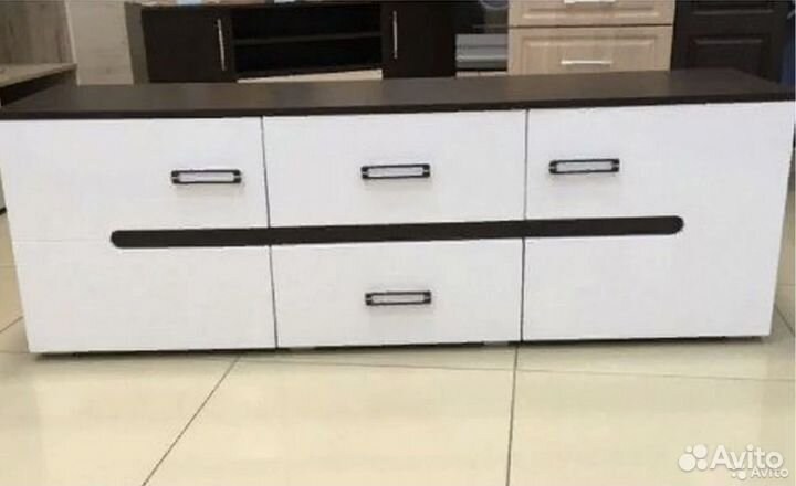 Тумба под тв