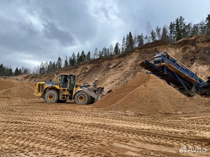 Песок карьерный сеяный строительный