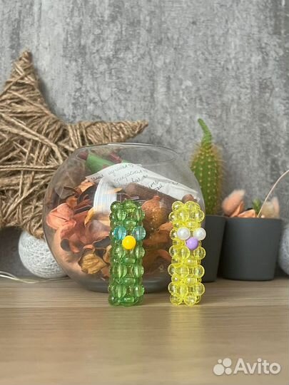 Червяк из бисера