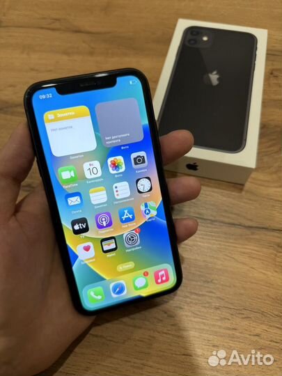 iPhone 11, 128 ГБ