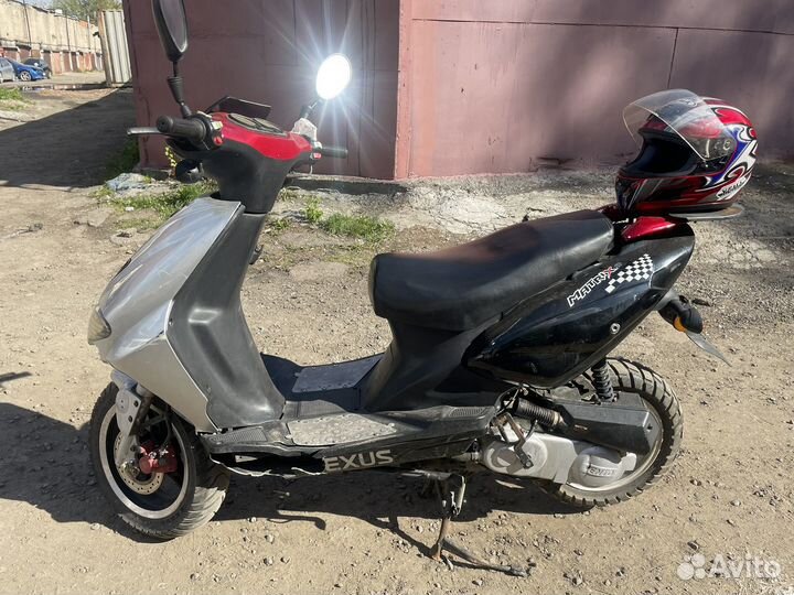Nexus скутер 4 т