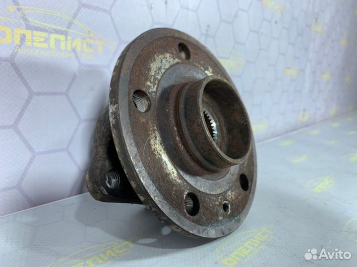 Ступица колеса передняя Opel Astra J A14NET 2013