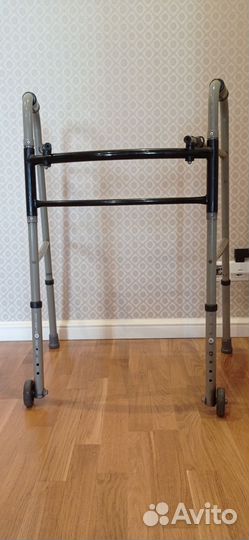 Ходунки для взрослых на колесах