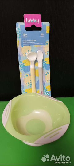 Тарелка на присоске и ложечки для прикорма