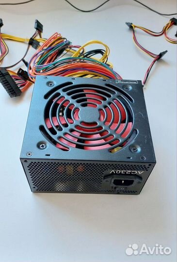 Блок питания Xilence Red Wings XN054 700W XP700R7