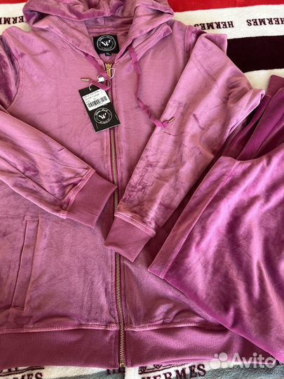 Спортивный костюм женский новый