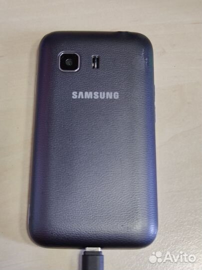 Смартфон Samsung galaxy young 2