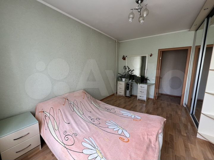 3-к. квартира, 65,2 м², 2/5 эт.