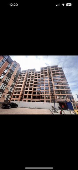 2-к. квартира, 86 м², 2/10 эт.