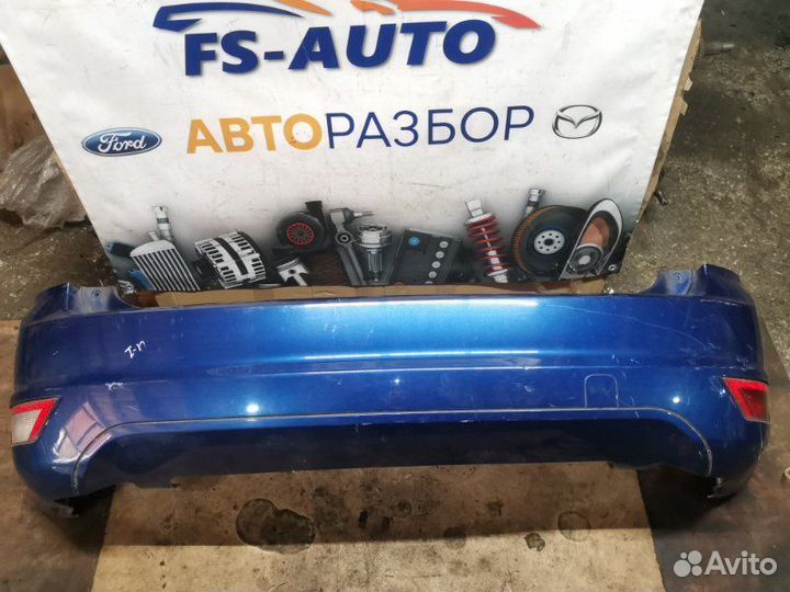 Бампер задний Ford Focus 2 хетчбек 3 двери 2.0
