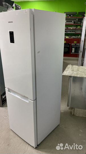 Холодильник двухкамерный Samsung RB30A32N0WW/WT