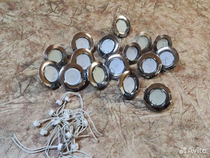 Точечные светильники с диодными лампами 7 Вт