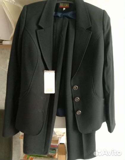 Новый женский костюм