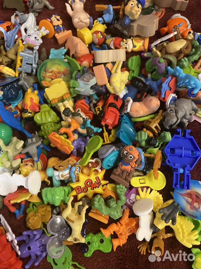 Игрушки из киндер сюрприза пакетом