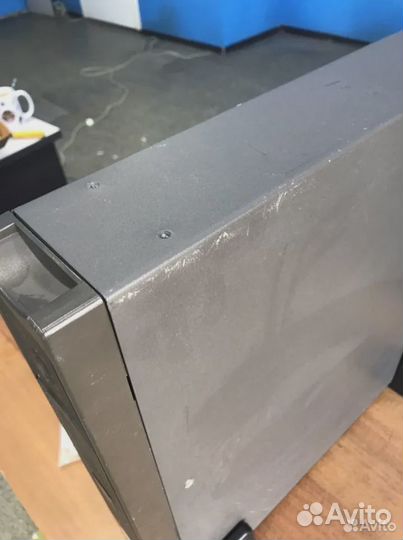 Источник бесперебойного питания Smart-UPS SC1500I