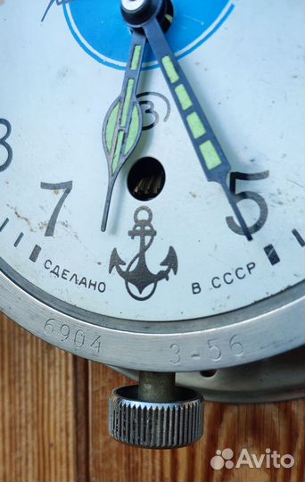 Часы судовые