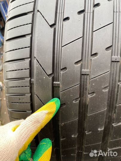 Hankook Ventus S1 Evo2 SUV K117A 295/35 R21