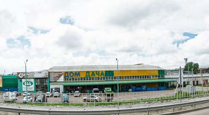 Действующий торговый центр, 3820 м²