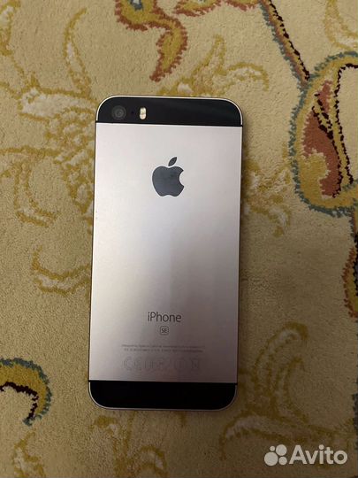 Телефон iPhone 5s