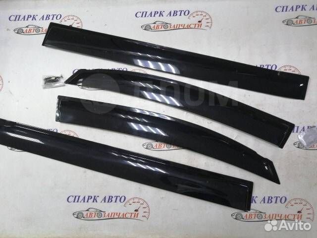 Ветровики на дверь Toyota Noah /Voxy 80 2014+ в Ха