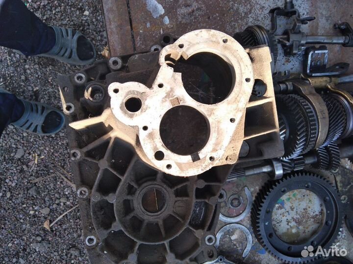 Запчасти на коробку Ford Focus 2