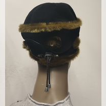 Шапка женская натуральная замша утеплённая