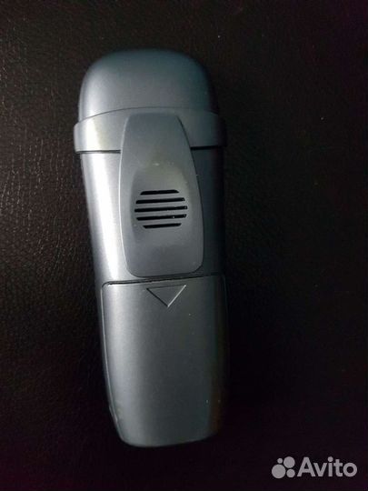 Радиотелефон (база +трубка)