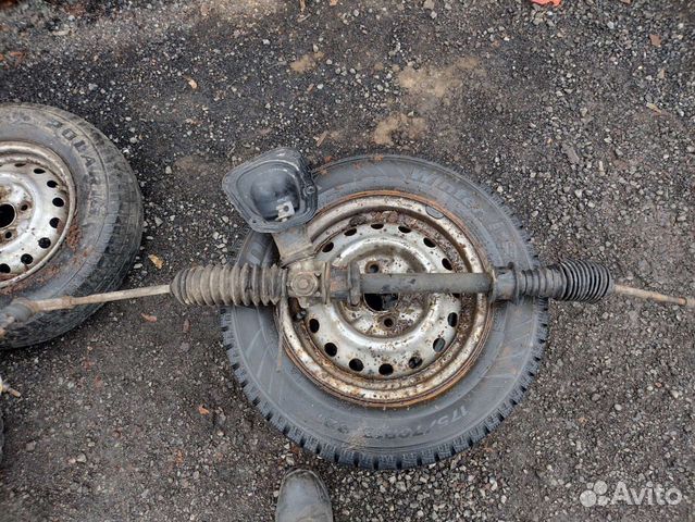 Рулевая рейка Nissan sunny