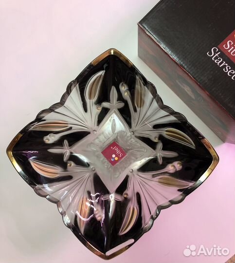 Ваза для фруктов, салатницы