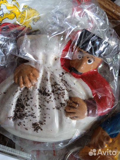 Грузинские сувениры,магниты и другое