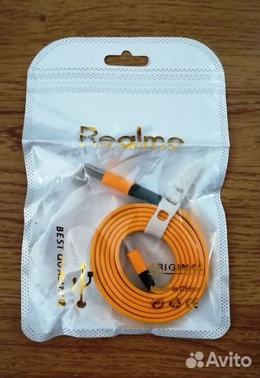 Оригинальный кабель realme
