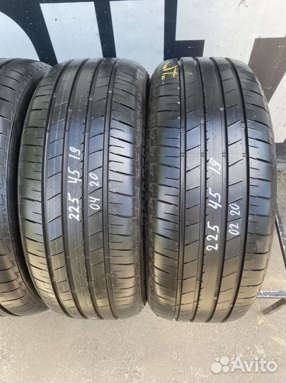 Bridgestone Turanza T005A 225/45 R19