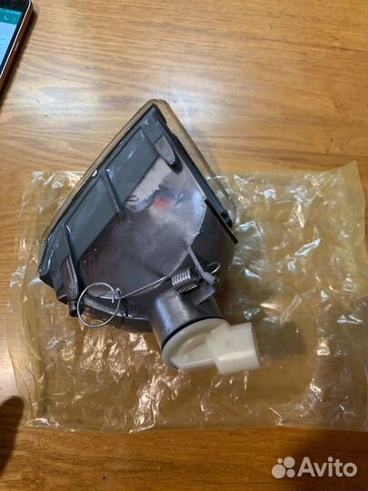 Указатель поворота левый Renaul 19 c 1988