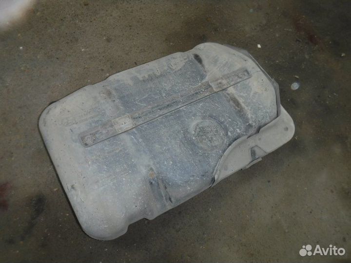 Топливный бак Hyundai Accent G4EC 2007