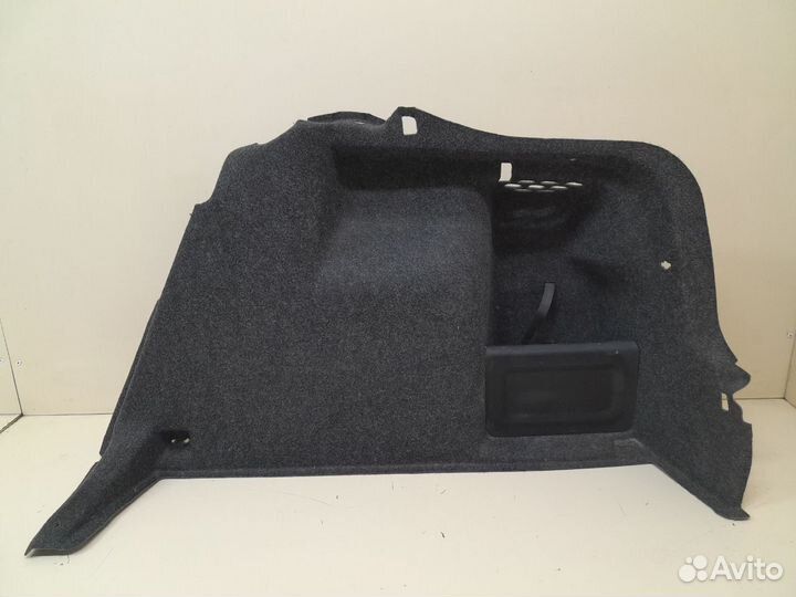 Обшивка багажника Skoda Rapid 2012-2020