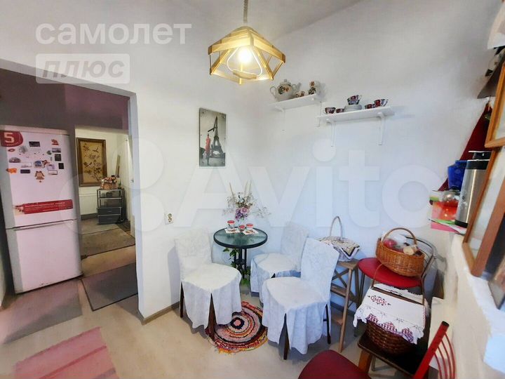 4-к. квартира, 103 м², 1/2 эт.