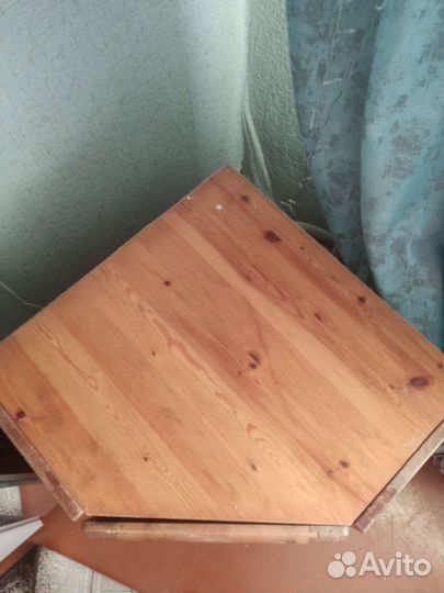 Тумба под телевизор угловая